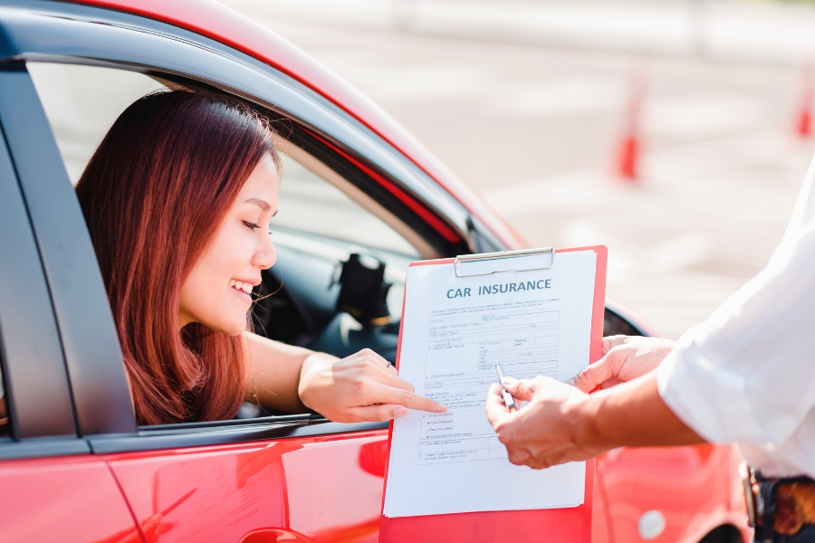 What to Know about Car Rental Insurance in Sint Maarten
